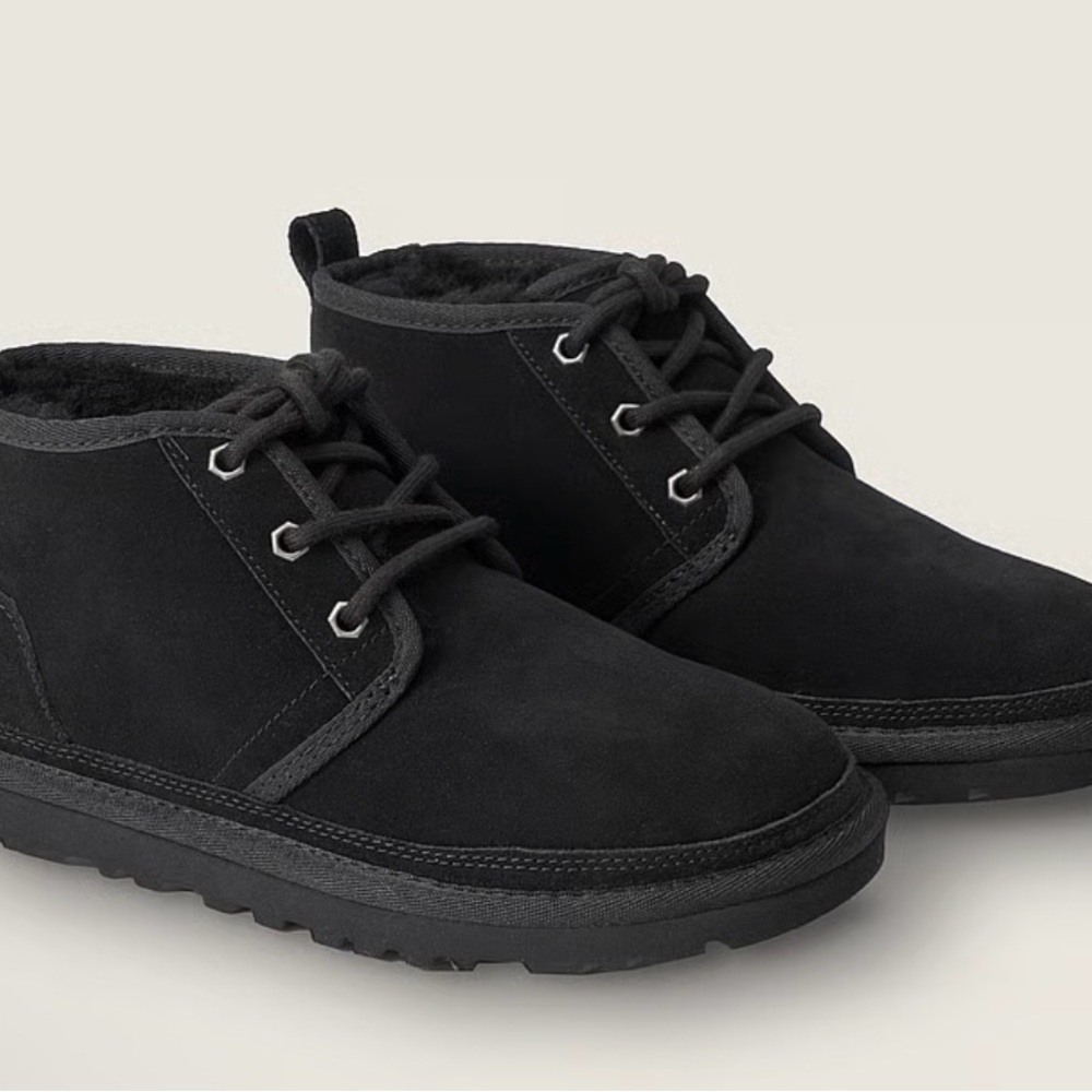 UGG Women's Chukka Ankle Boots